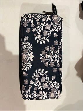 Vera Bradley Black Floral Zip Pill Organizer with Gray and White Accents
